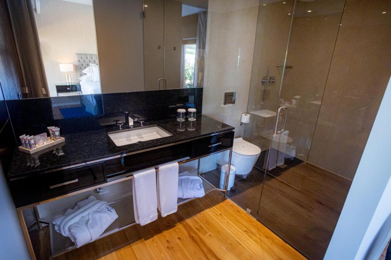 Solar Do Requeijo By Luna Hotels & Resorts Arcos de Valdevez Eksteriør bilde Bathroom