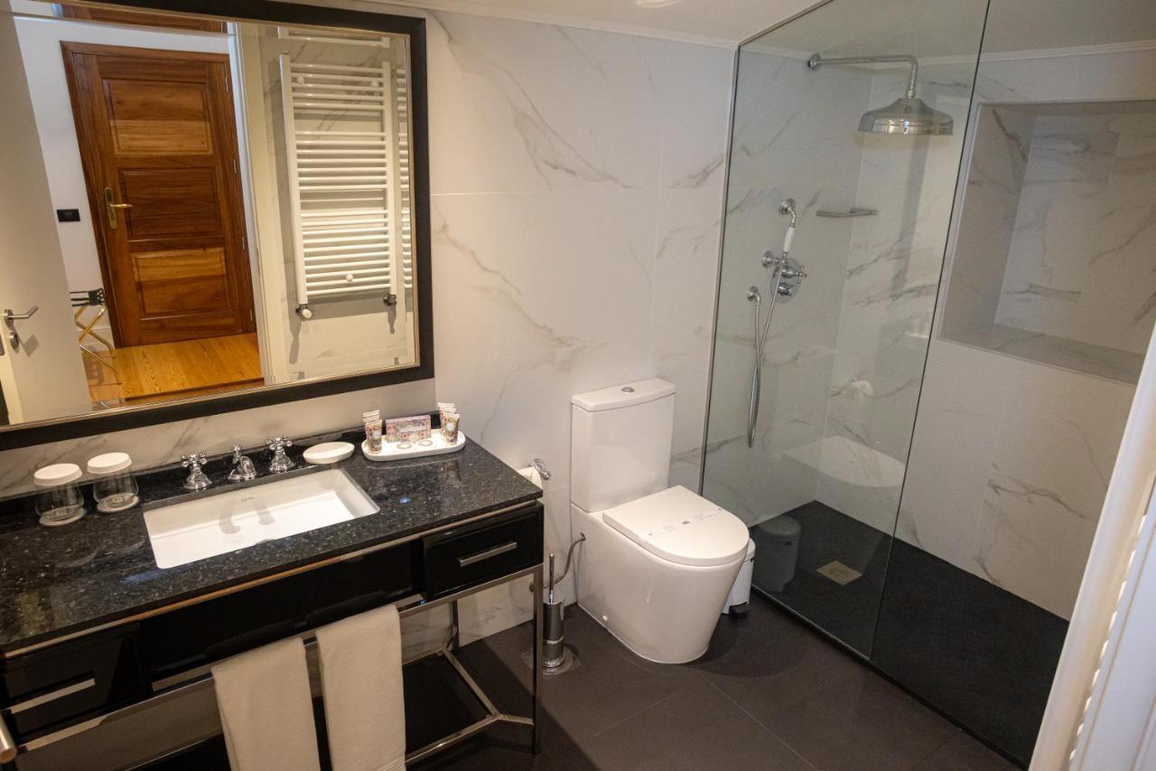 Solar Do Requeijo By Luna Hotels & Resorts Arcos de Valdevez Eksteriør bilde Bathroom