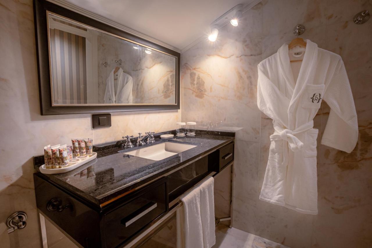 Solar Do Requeijo By Luna Hotels & Resorts Arcos de Valdevez Eksteriør bilde Bathroom